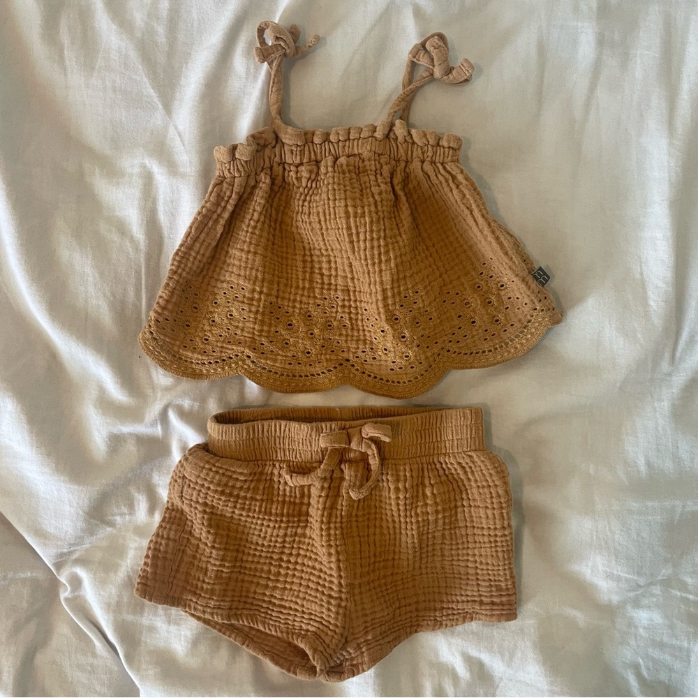 Modern Moments by Gerber Baby Girl Brown Romper Set (12m)